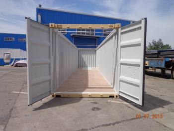 open-side-shipping-container-doors-open